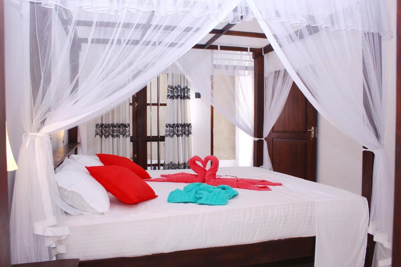 Bed and Breakfast Turtle Reef Guest Мирисса Экстерьер фото